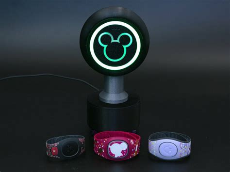 who makes the rfid chip in the magic band|disney magic band rfid.